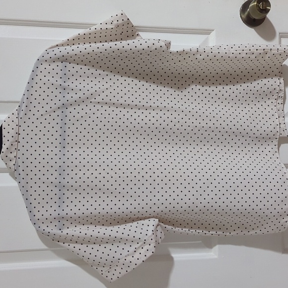 White button up blouse - Picture 3 of 4